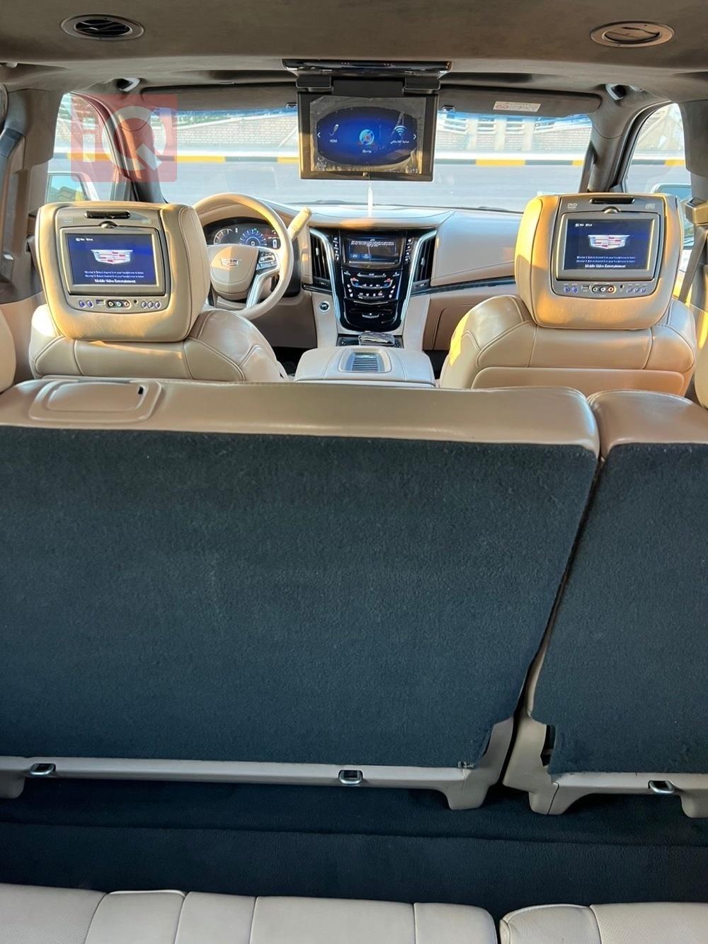 كاديلاك اسكاليد